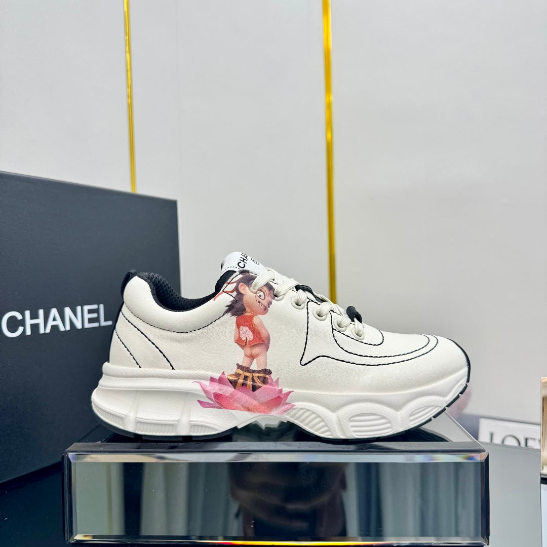 CHANEL TRAINERS SNEAKER IN WHITE CALFSKIN WITH STICKER 238624